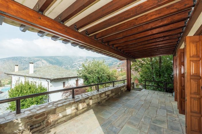 Image No.20-3 Bed Property for sale