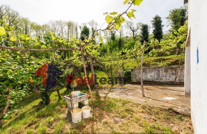 Image No.19-2 Bed Property for sale