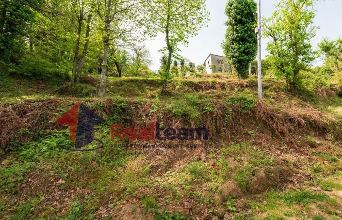 Image No.25-2 Bed Property for sale