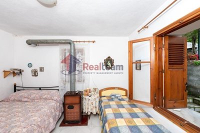 imga25fe275-8515-4806-892e-866d9f8c0325