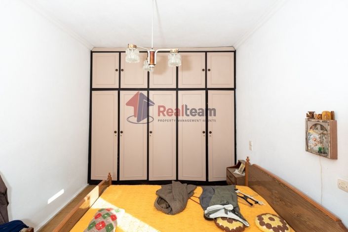 Image No.8-2 Bed Property for sale