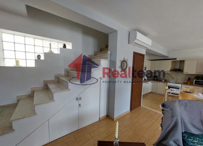 Image No.14-3 Bed Property for sale