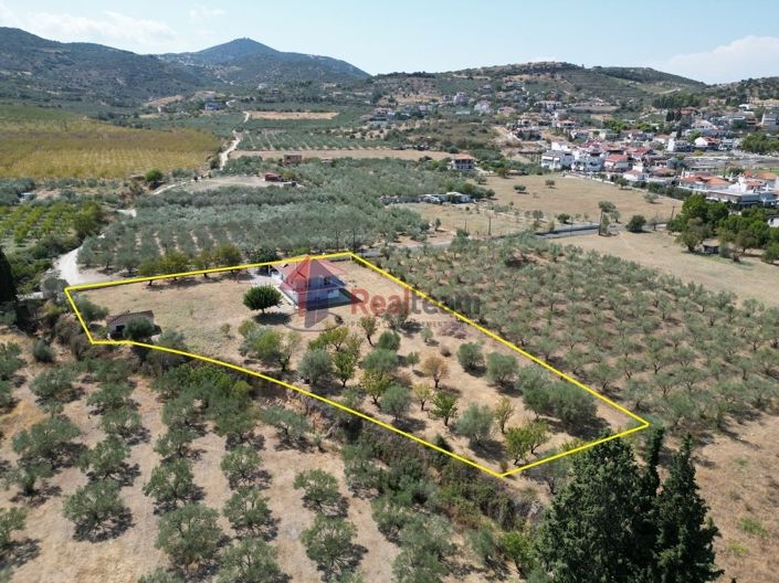 Image No.24-4 Bed Property for sale