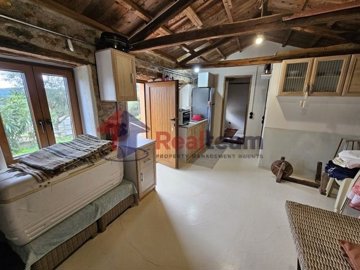 imgb9b7da11-e609-4d6b-bb9a-2b8c1986210b