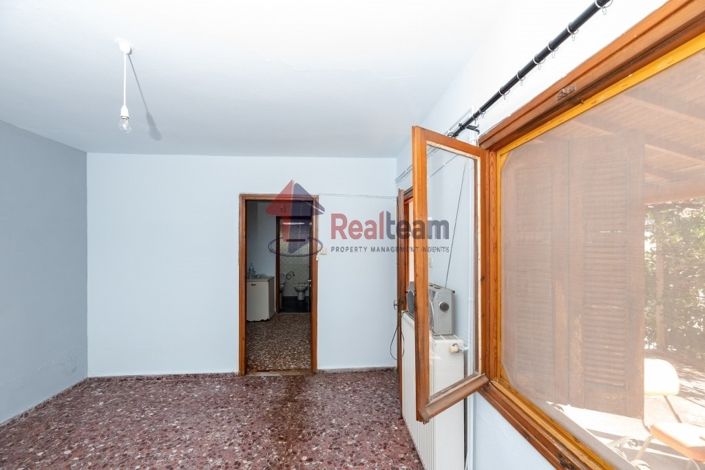 Image No.6-3 Bed Property for sale