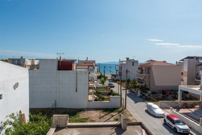 Image No.16-3 Bed Property for sale