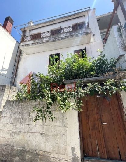 Image No.5-4 Bed Property for sale