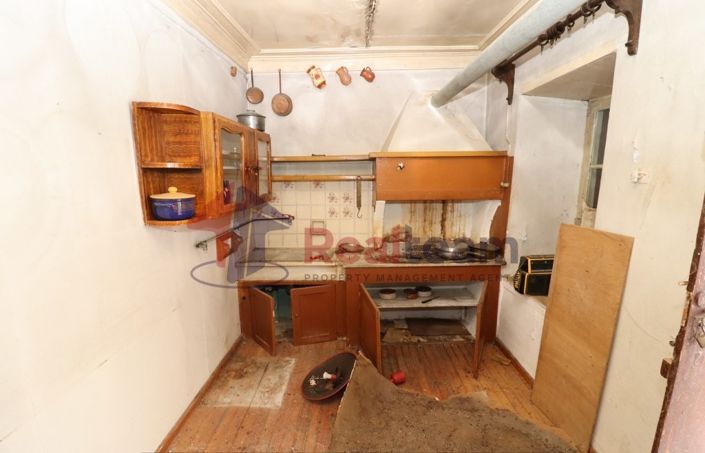 Image No.9-4 Bed Property for sale