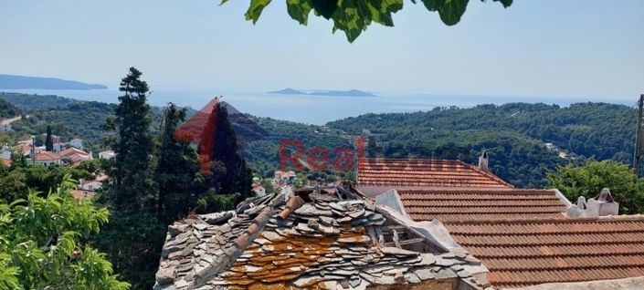 Image No.15-2 Bed Property for sale