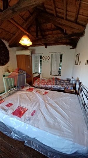 Image No.8-2 Bed Property for sale