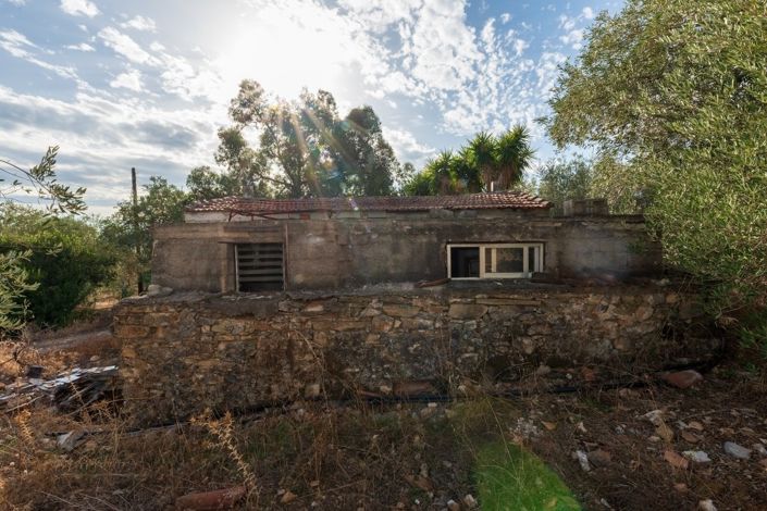 Image No.11-1 Bed Property for sale