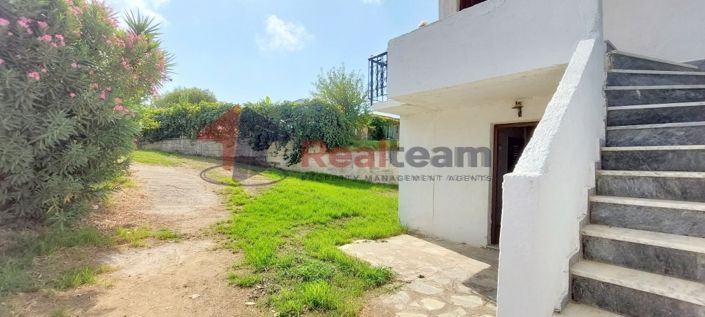 Image No.18-7 Bed Property for sale