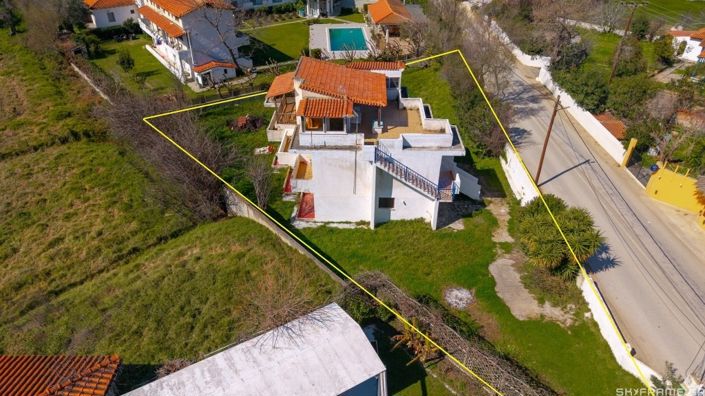 Image No.5-7 Bed Property for sale