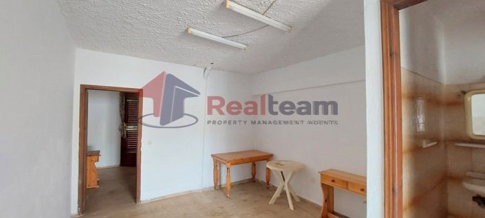 Image No.11-7 Bed Hotel for sale