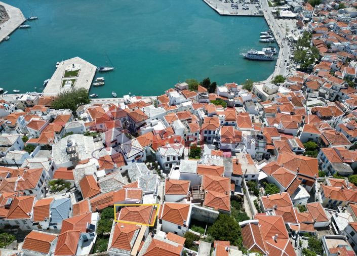 Image No.24-2 Bed Property for sale