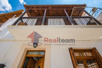 43b1419be44d40f2ba008457e890dd06