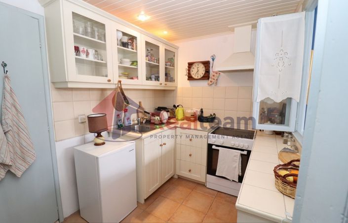 Image No.11-1 Bed Property for sale