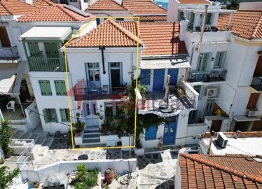 95c6e38ad65d4da8aa2341bdd1fb2280