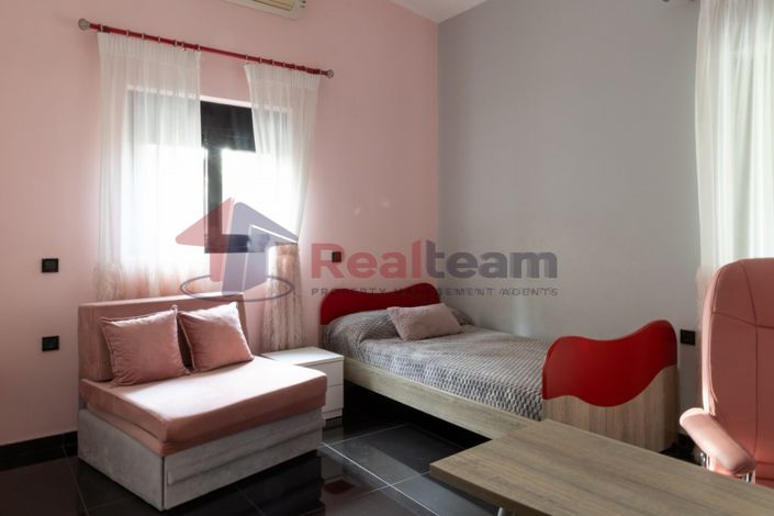 Image No.17-3 Bed Villa for sale