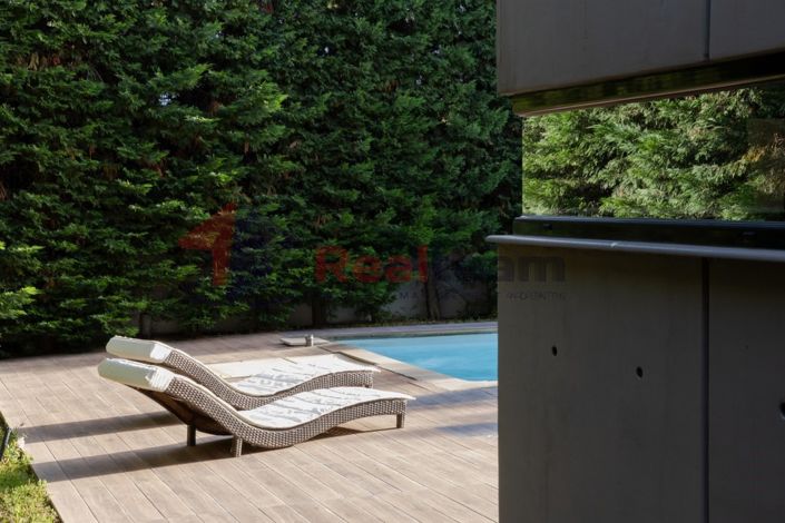 Image No.24-3 Bed Villa for sale