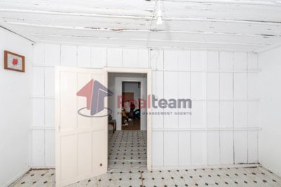 1e0893f9ace54926b55684464d95e3f2