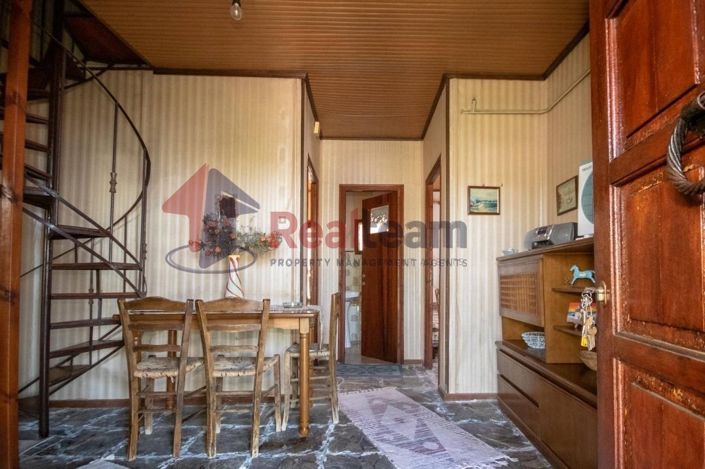 Image No.14-2 Bed Property for sale