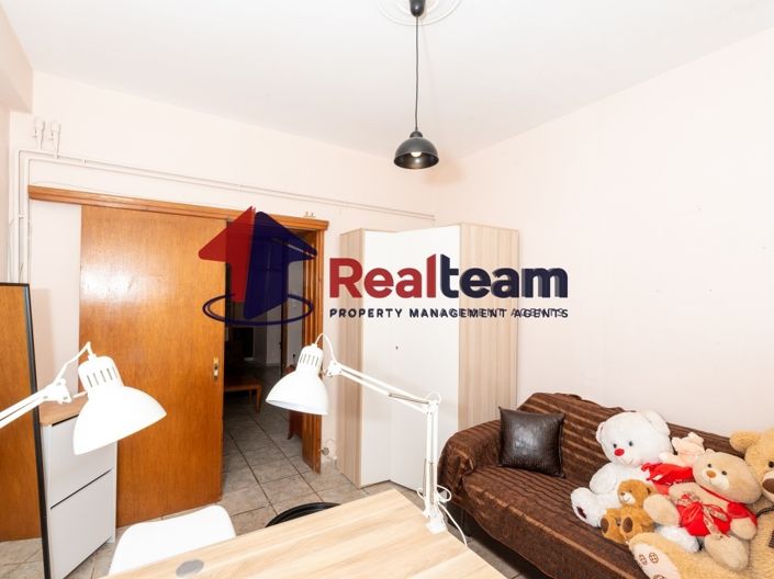 Image No.10-4 Bed Property for sale