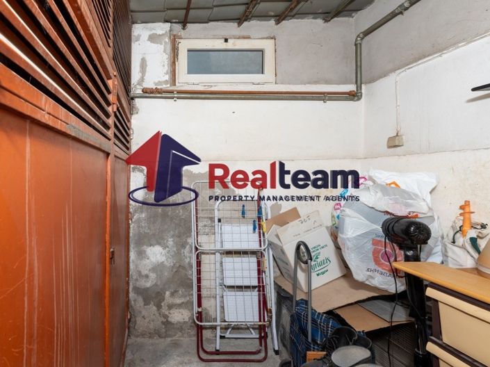 Image No.22-4 Bed Property for sale