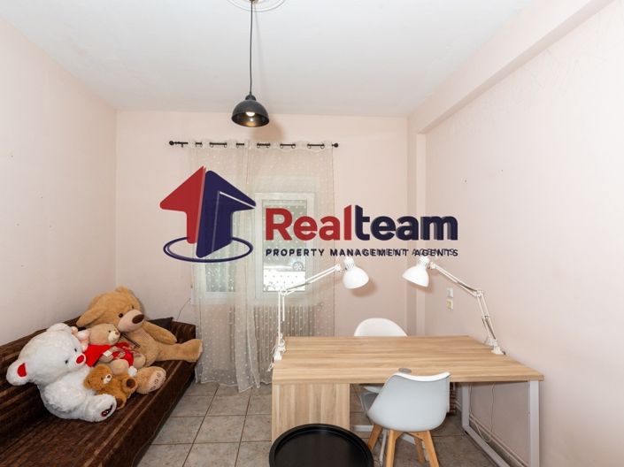 Image No.9-4 Bed Property for sale