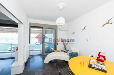 4d9246904a034afe96e898c2d586ca3a