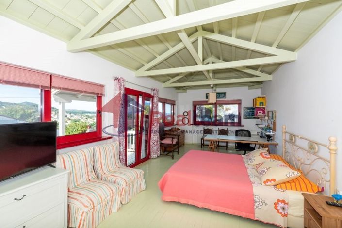 Image No.7-4 Bed Property for sale