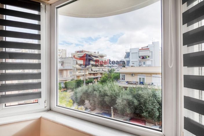 Image No.20-7 Bed Property for sale