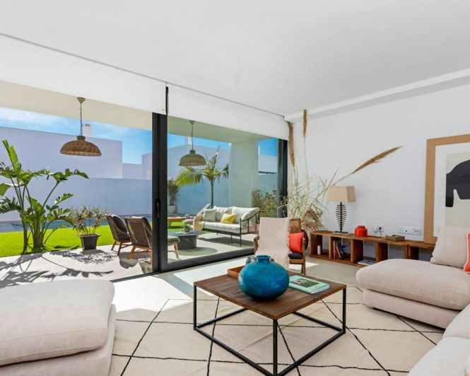 Image No.19-3 Bed Villa for sale