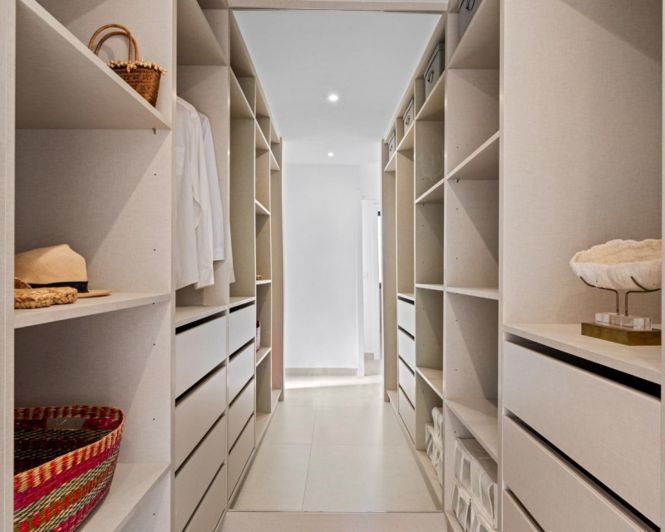 Image No.28-3 Bed Villa for sale