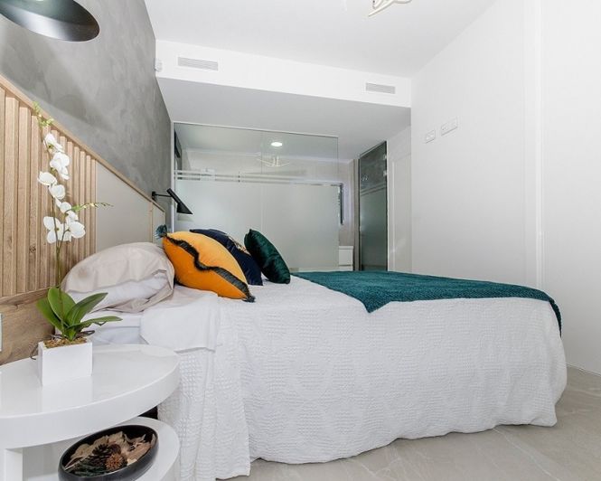 Image No.13-2 Bed Apartment for sale