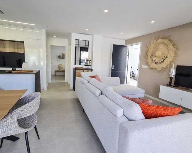 Image No.4-3 Bed Villa for sale