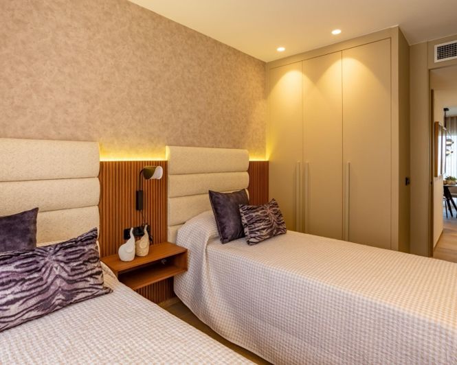 Image No.13-2 Bed Apartment for sale