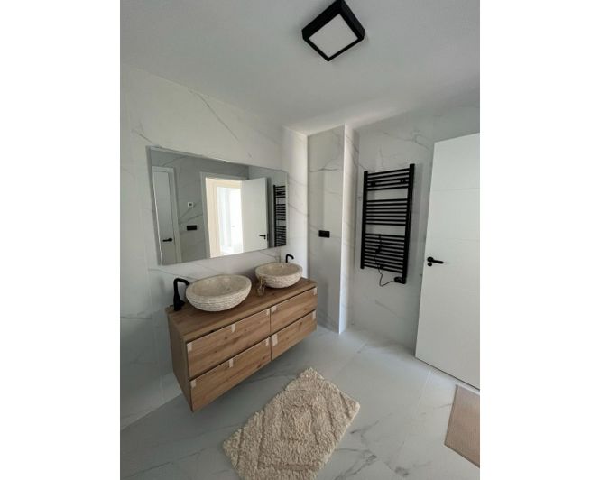 Image No.38-4 Bed Villa for sale