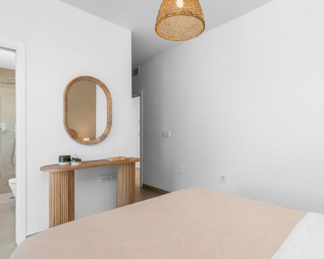 Image No.14-2 Bed Apartment for sale