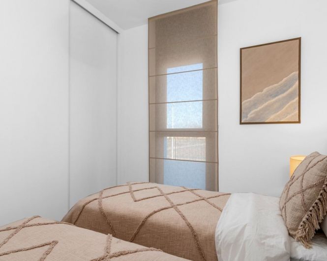 Image No.18-2 Bed Apartment for sale