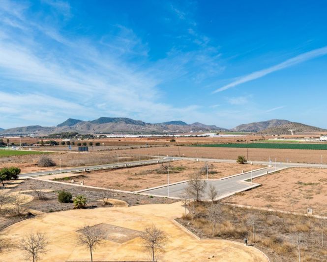 Image No.23-2 Bed Apartment for sale