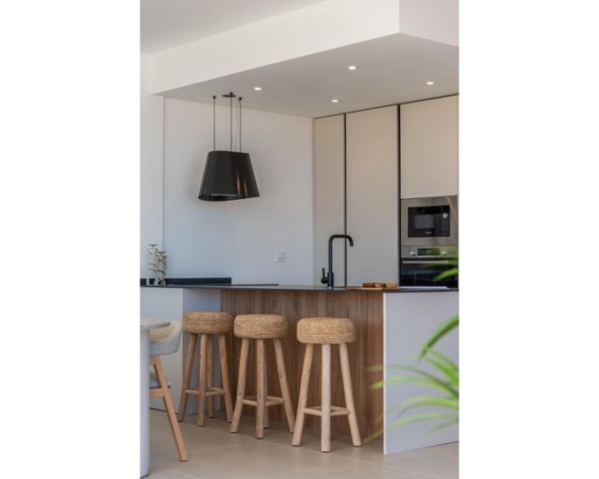 Image No.41-2 Bed Apartment for sale