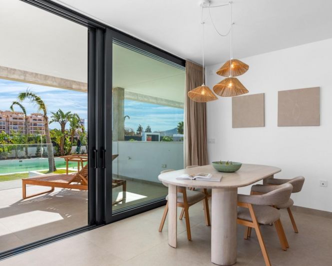 Image No.8-2 Bed Apartment for sale