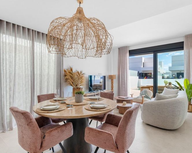 Image No.34-3 Bed Townhouse for sale