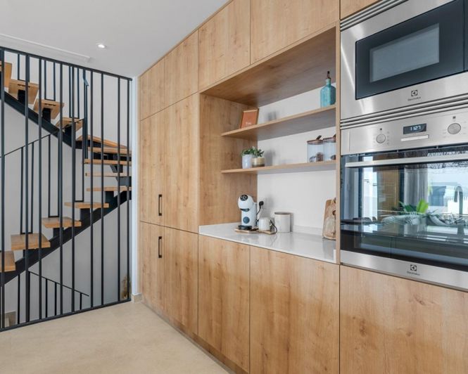 Image No.39-3 Bed Townhouse for sale