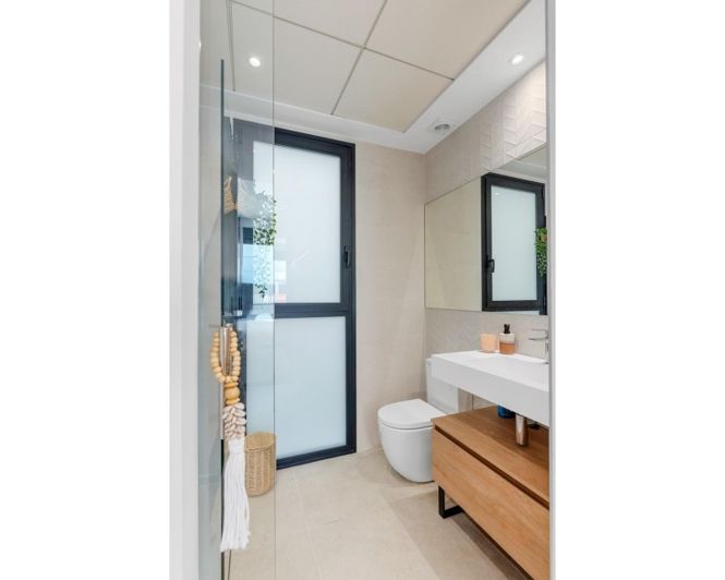 Image No.50-3 Bed Townhouse for sale