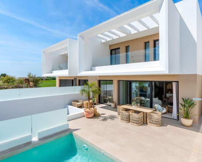 Image No.20-3 Bed Villa for sale