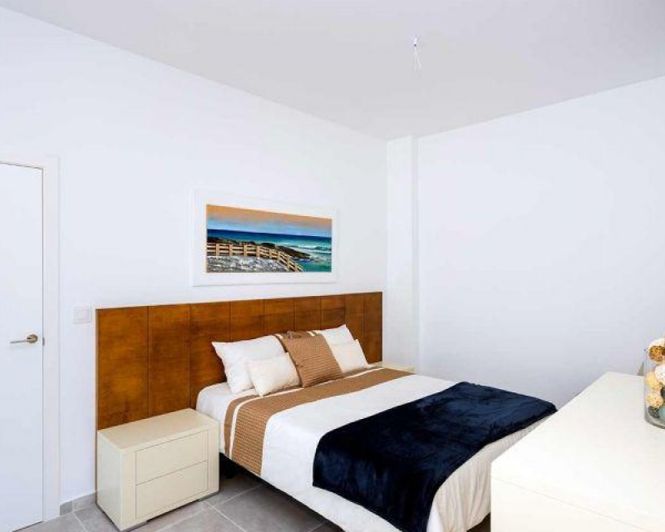 Image No.15-3 Bed Villa for sale