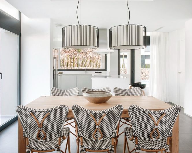 Image No.12-4 Bed Villa for sale