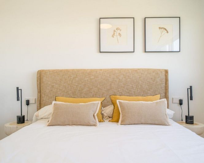 Image No.19-2 Bed Apartment for sale